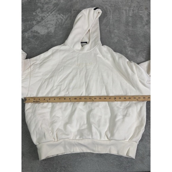 Fear of God Cream Hoodie - Picture 12 of 15